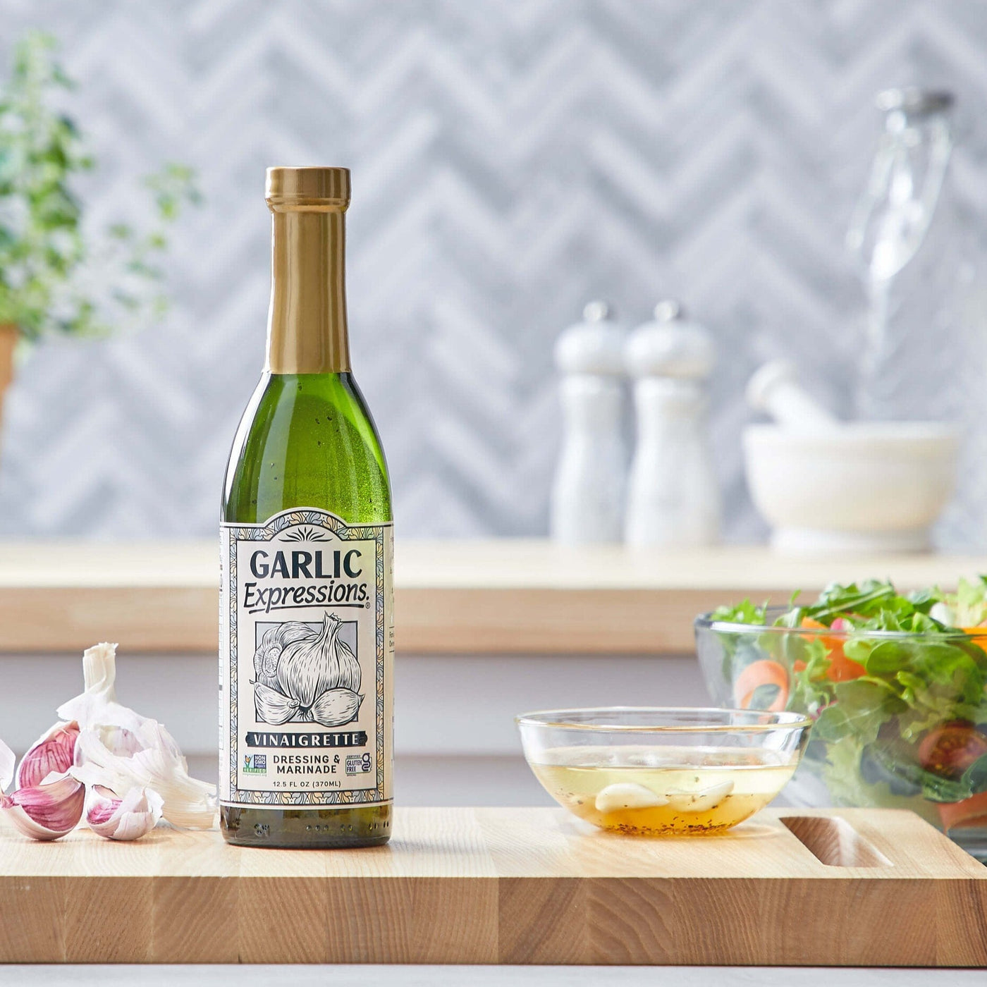 Garlic Expressions Salad Dressing 12/370 ml · Avid Gourmet Garlic Expressions Salad Dressing 12/370 ml · Avid Gourmet